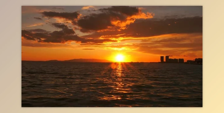 Download Sunset And Heavenly Clouds And Sea Time Lapse (Videohive 23819290)